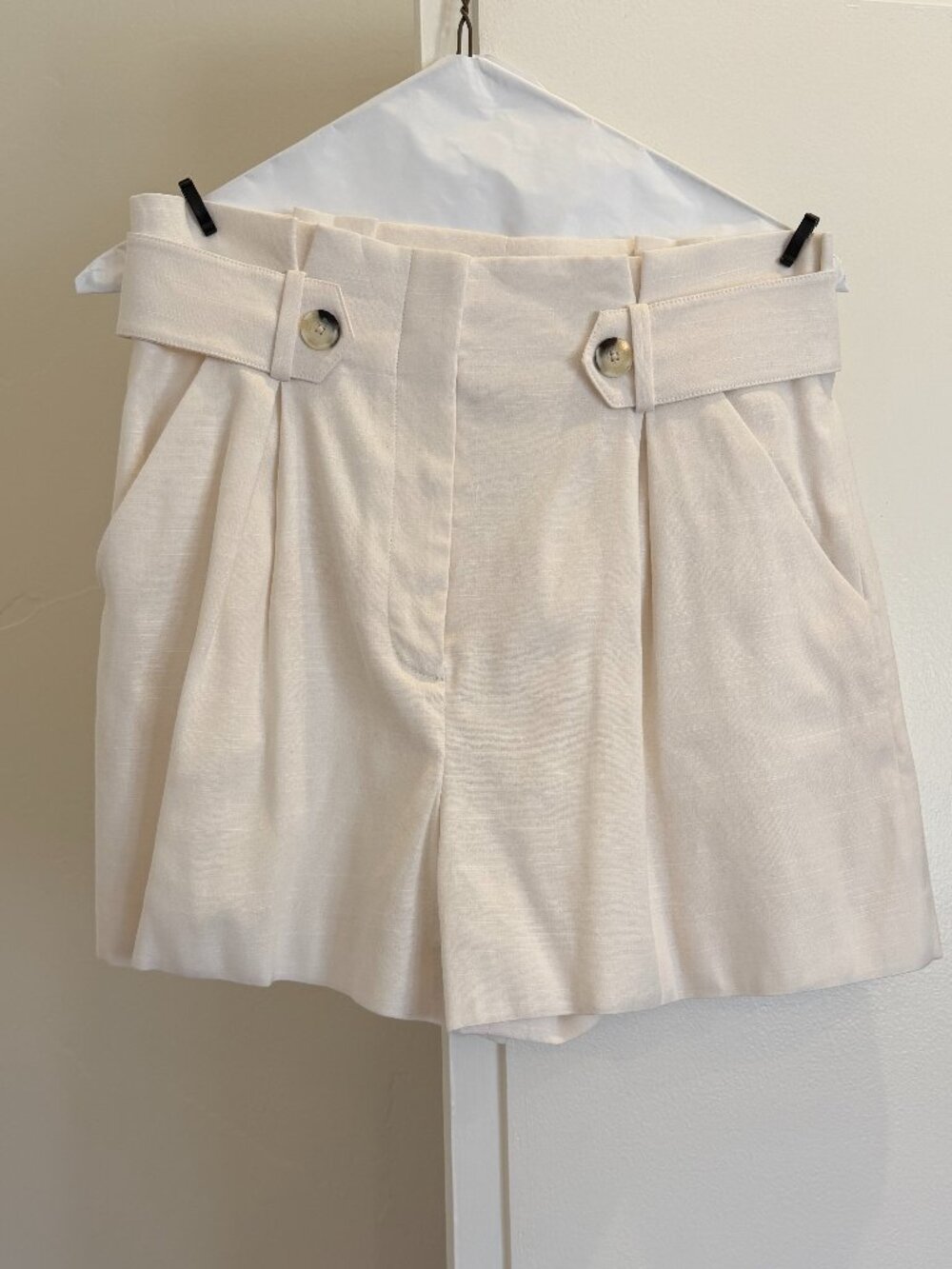 Veronica Beard Franzi Shorts off white - Picture 3 of 8